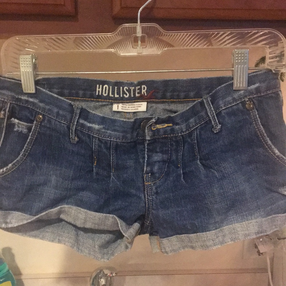 Hollister jean shorts